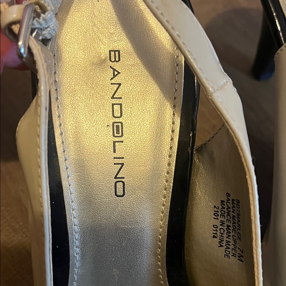 Bandolino Beige and Black Floral Heels - Picture 3 of 12